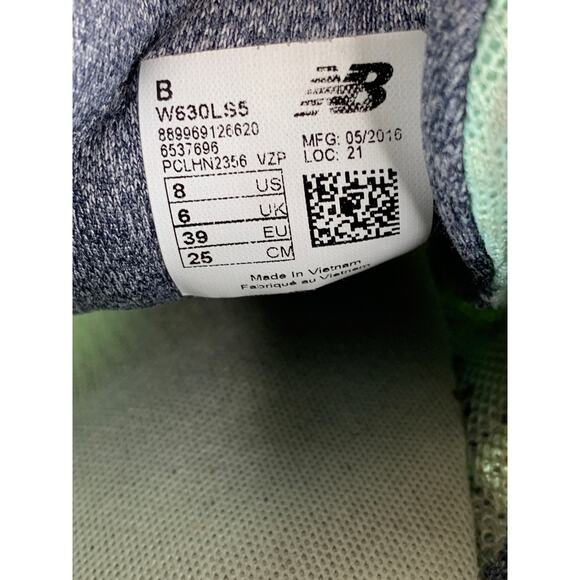 New Balance 630v5 Women’s Size 8 Mint Green Gray Running Walking Shoes - Picture 9 of 10